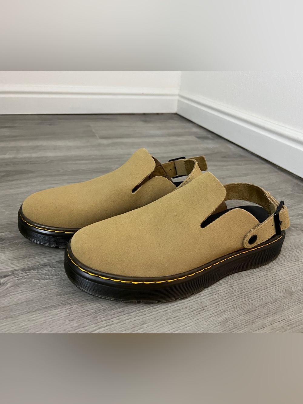 Dr. Martens Tan Suede Carlson Mule Shoes, UK6/EU39/US8L/US7M - NWOT